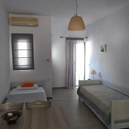 Ferienwohnung Meltemi Vourkárion Exterior foto