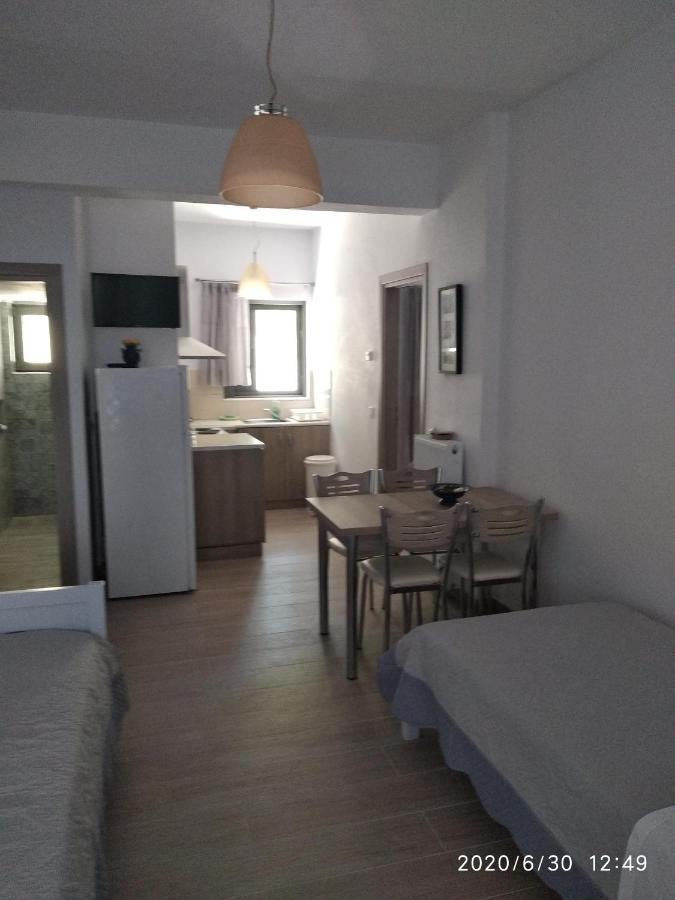 Meltemi Apartment Vourkárion